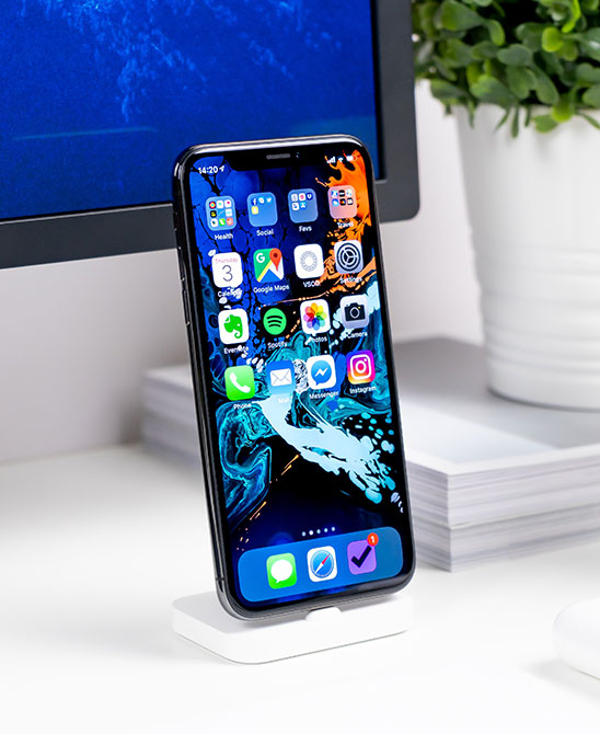 social media marketing toronto Daniel korpai xgffTVZs1FI unsplash2